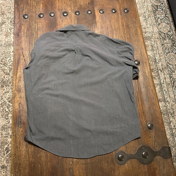 Van Heusen Gray Checkered Men's Shirt - Picture 2 of 3